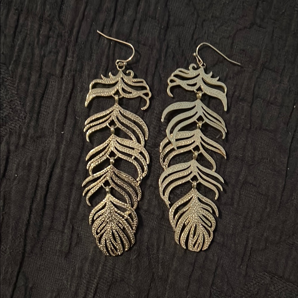 Kendra Scott Farrah Peacock Feather Earrings